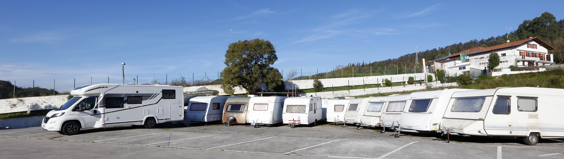 Aparcamiento 24h videovigilado para caravanas y autocaravanas en Orio